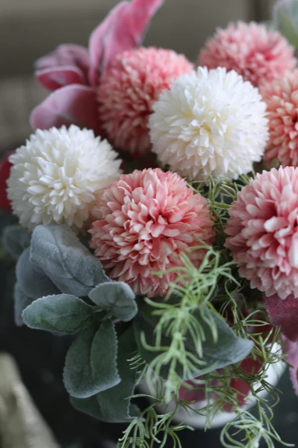 Whimsy Dandelion Bouquet in Vase